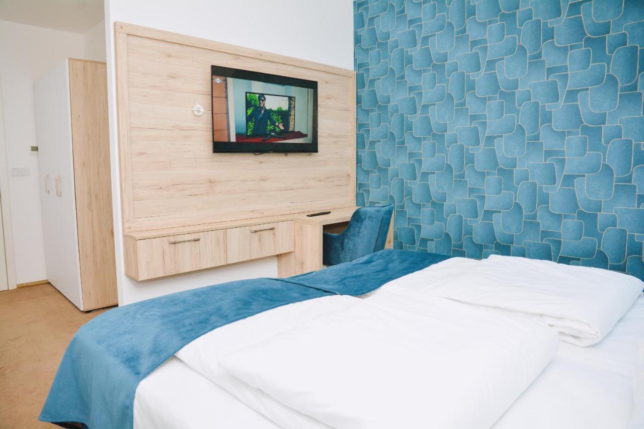 Hotel Divanhana Brčko Exteriör bild