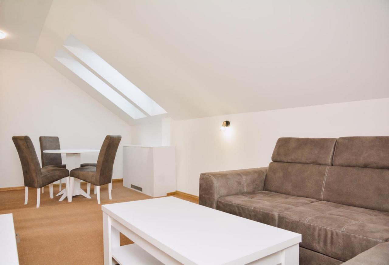 Hotel Divanhana Brčko Exteriör bild