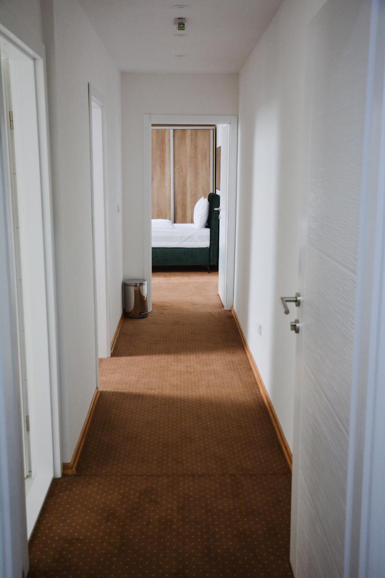 Hotel Divanhana Brčko Exteriör bild